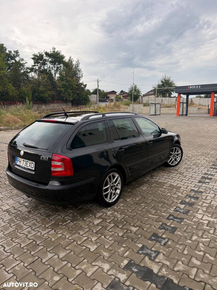 Skoda Octavia 1.6 MPI Elegance - 9