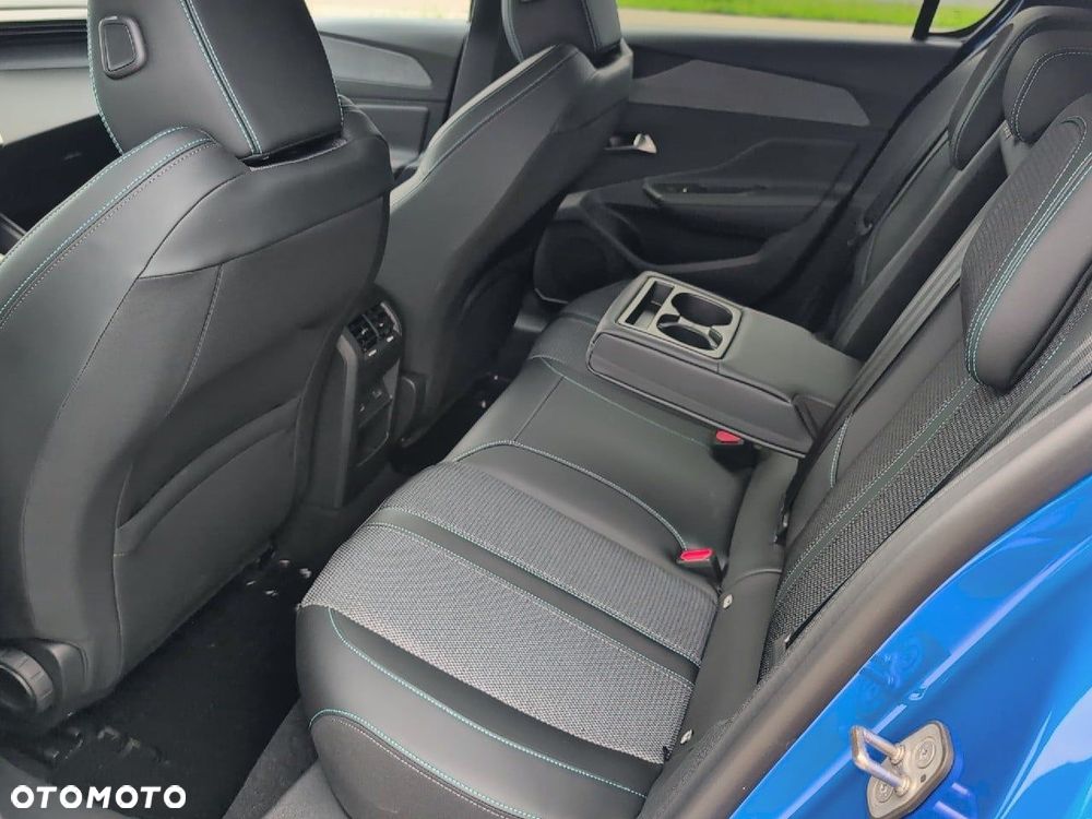 Peugeot 308 1.2 PureTech Allure Pack S&S EAT8 - 11