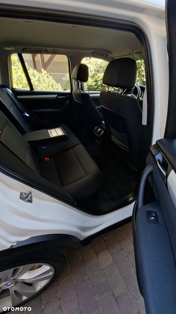 BMW X3 xDrive20d - 14
