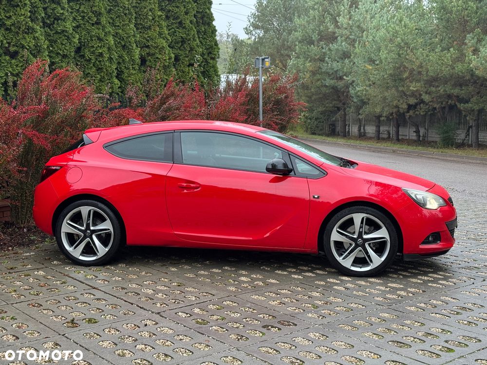 Opel Astra GTC 1.6 Turbo Edition - 5