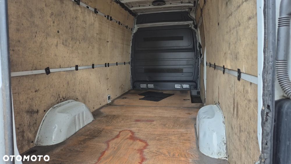 Mercedes-Benz SPRINTER - 10