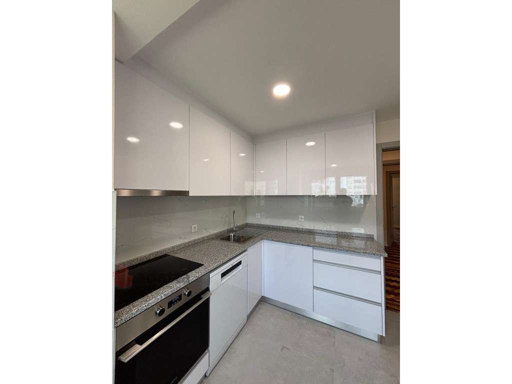 Apartamento T3 com Terraço Exclusivo de 150 m² - Onde a Cidade Enco... - Grande imagem: 3/43