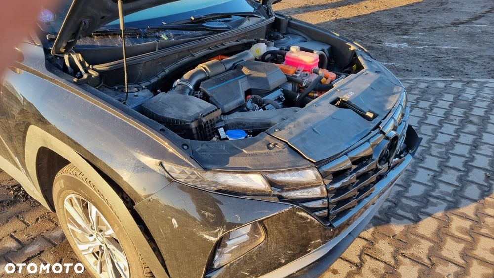 Hyundai Tucson 1.6 T-GDi HEV 2WD Select - 29