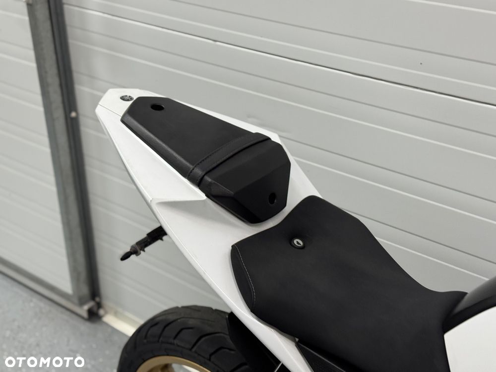 Yamaha R125 - 10