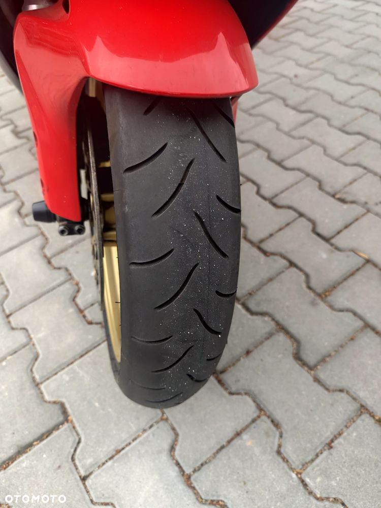 Honda CBR - 5