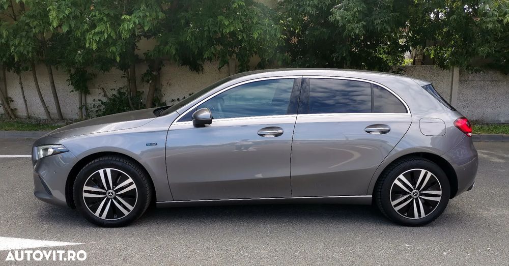 MERCEDES-BENZ A-Class 2021 — imagine 6