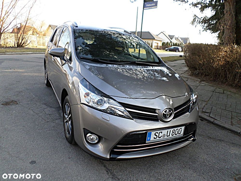 Toyota Verso 1.8 7-Sitzer Edition S+ - 28