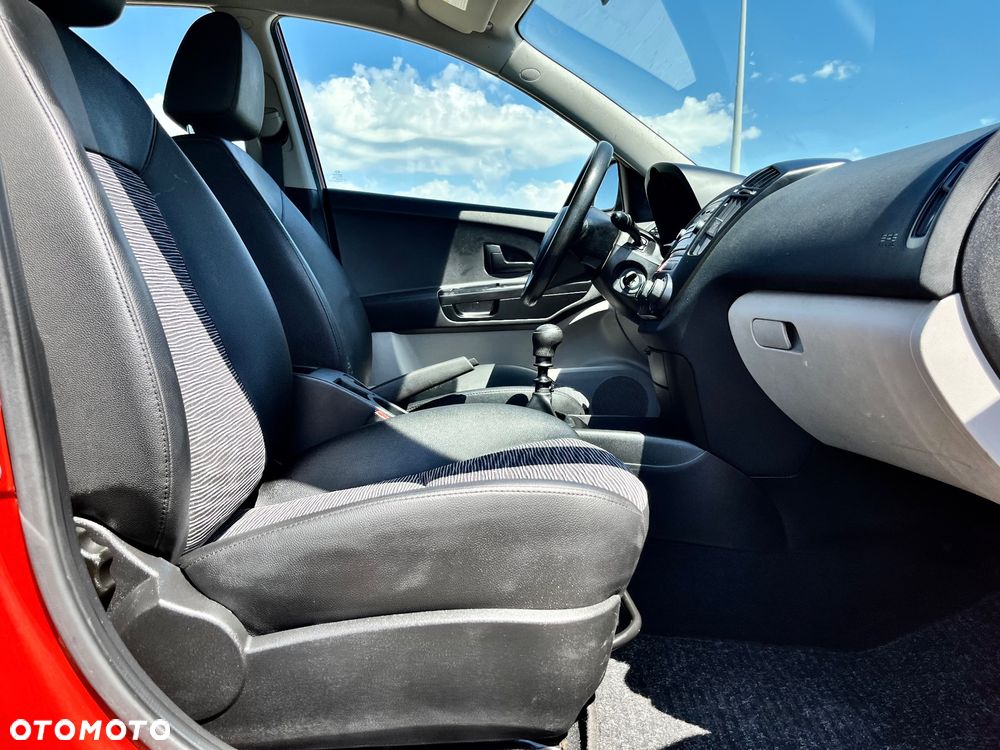 Kia Ceed 1.4 CVVT LX Basis - 13