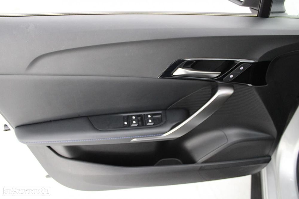 MG MG4 51 kWh Standard - 9