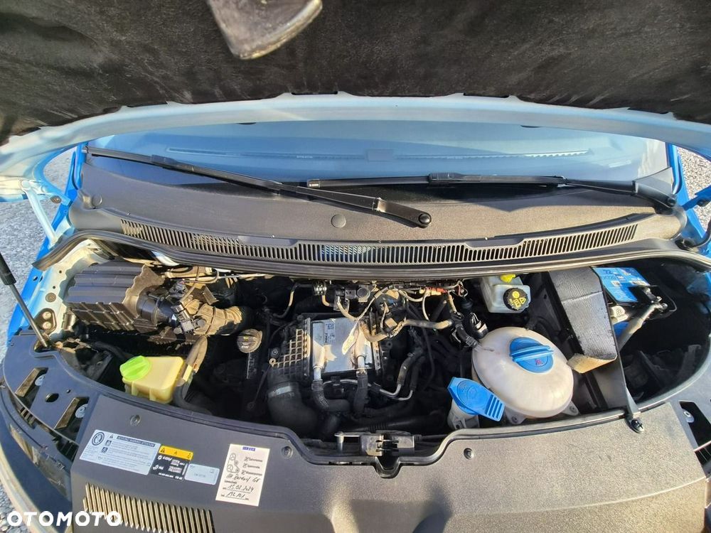 Volkswagen Transporter - 8