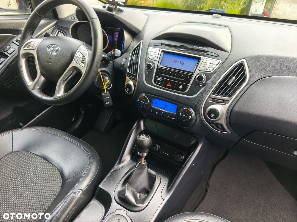 Hyundai ix35 2.0 2WD Comfort - 19