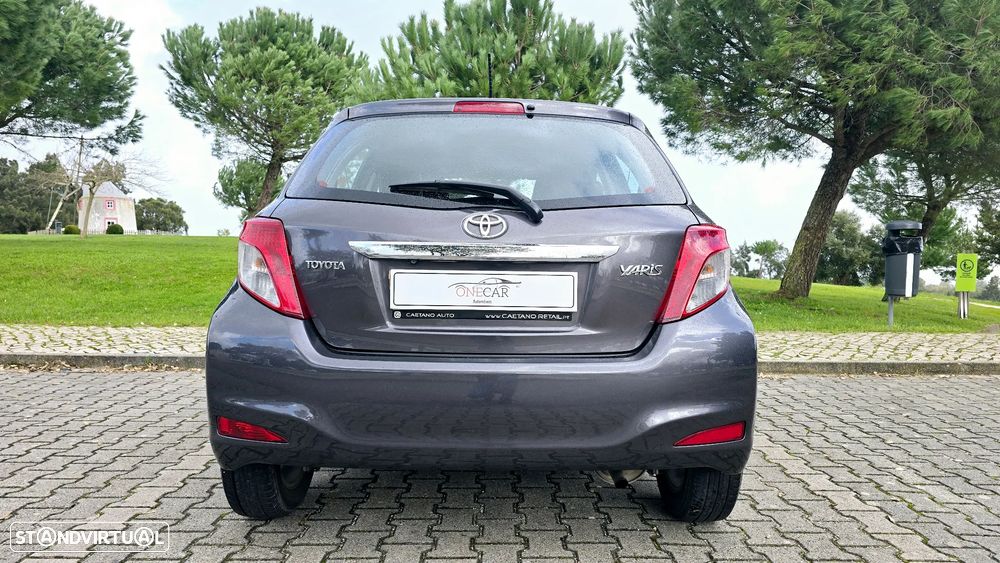 Toyota Yaris 1.0 VVT-i Trend - 12