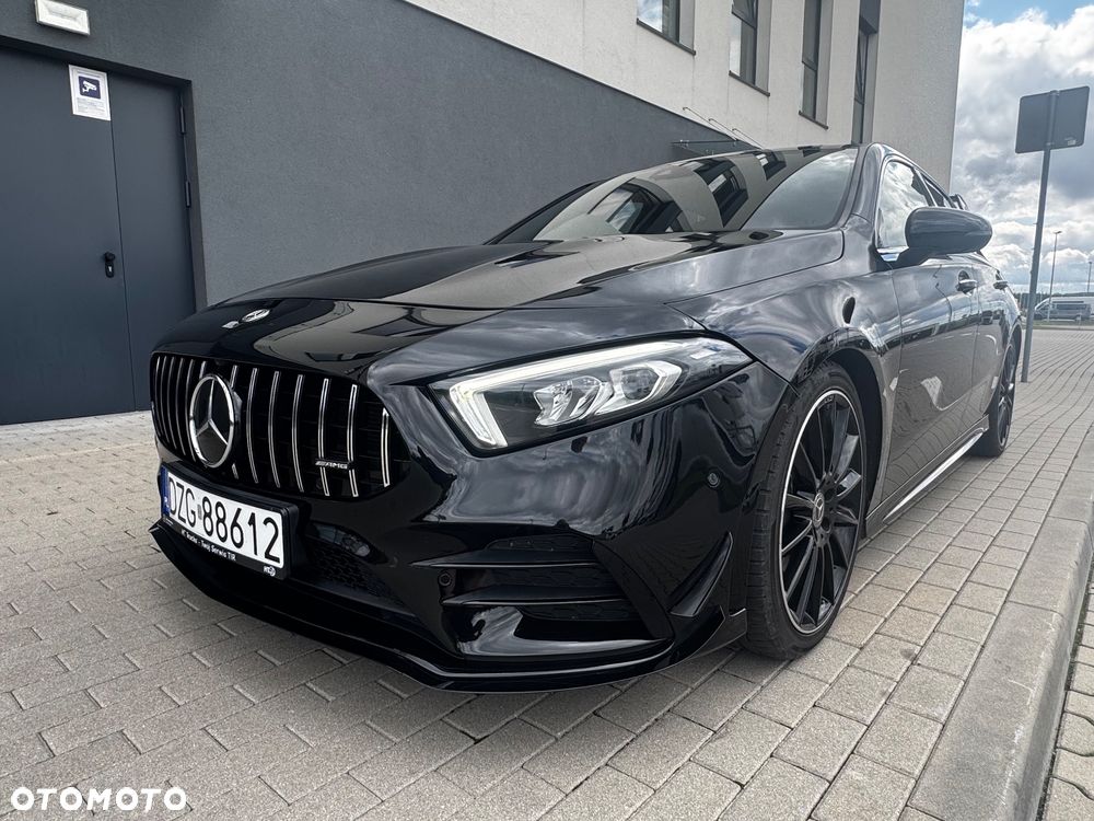 Mercedes-Benz Klasa A 220 4-Matic AMG Line 7G-DCT - 9