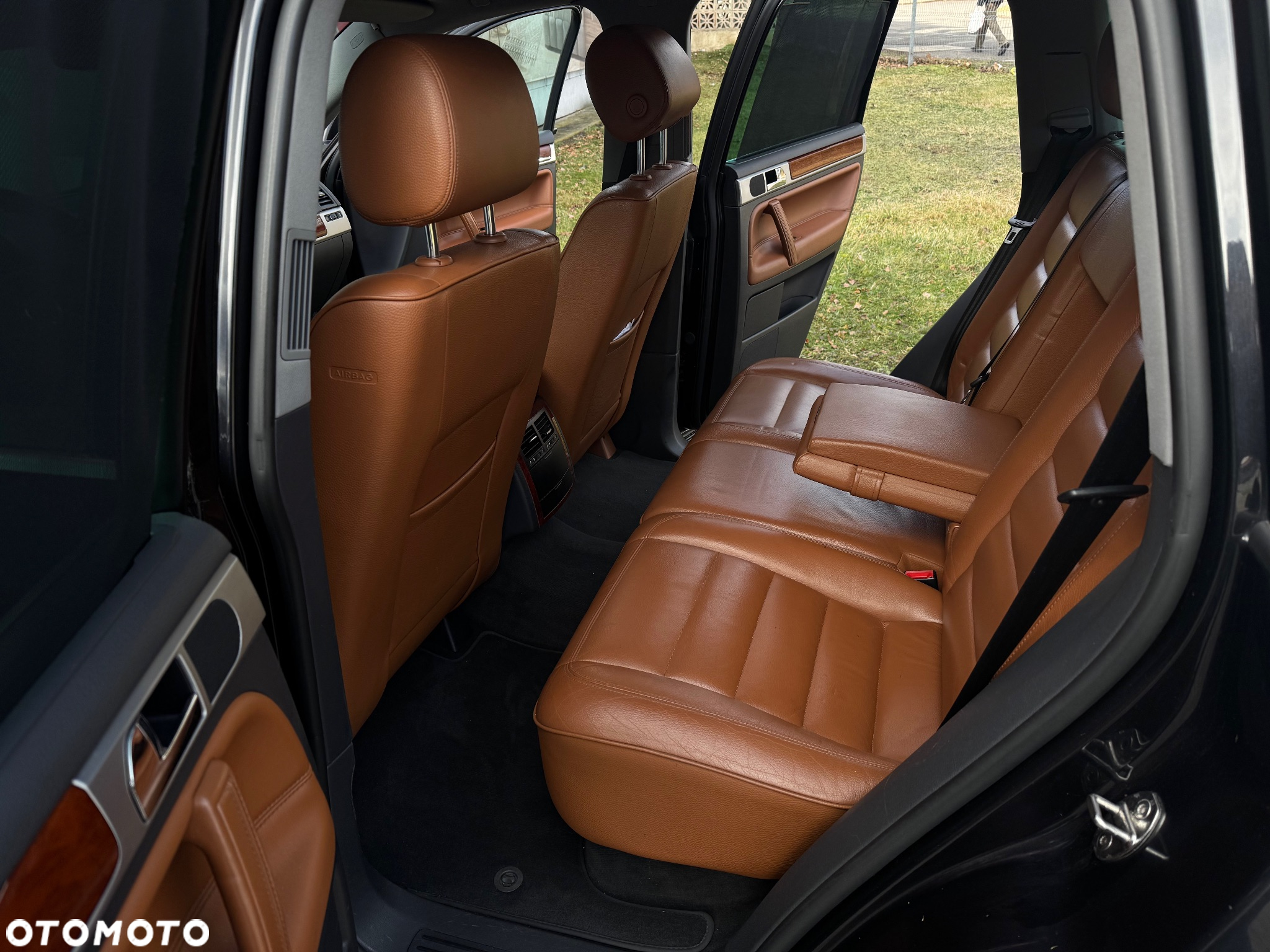 Volkswagen Touareg - 26