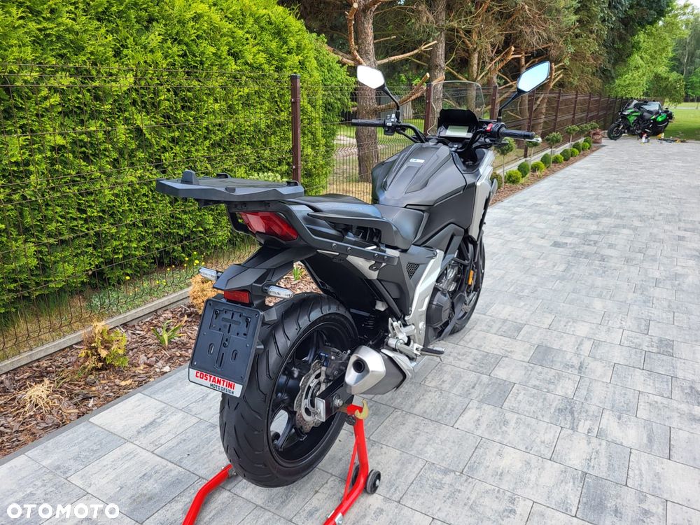 Honda NC - 17