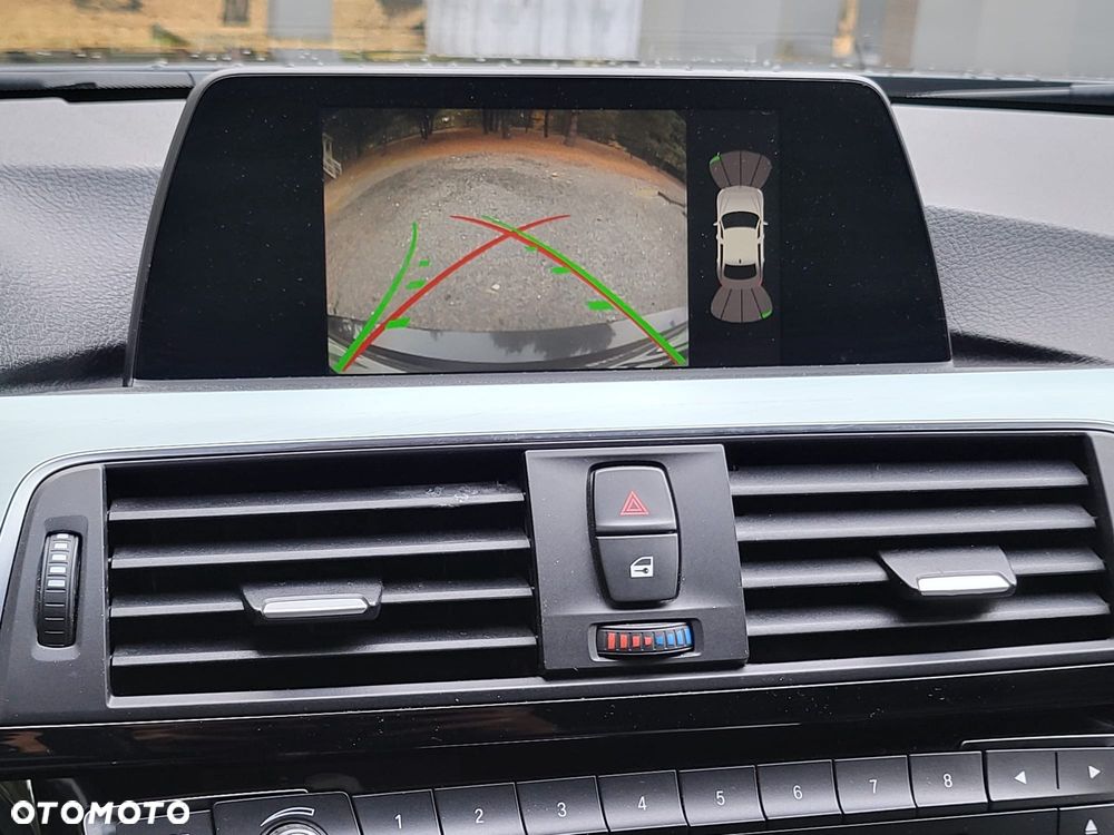 BMW Seria 3 316d M Sport Shadow - 14