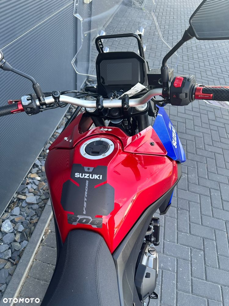 Suzuki DL - 7