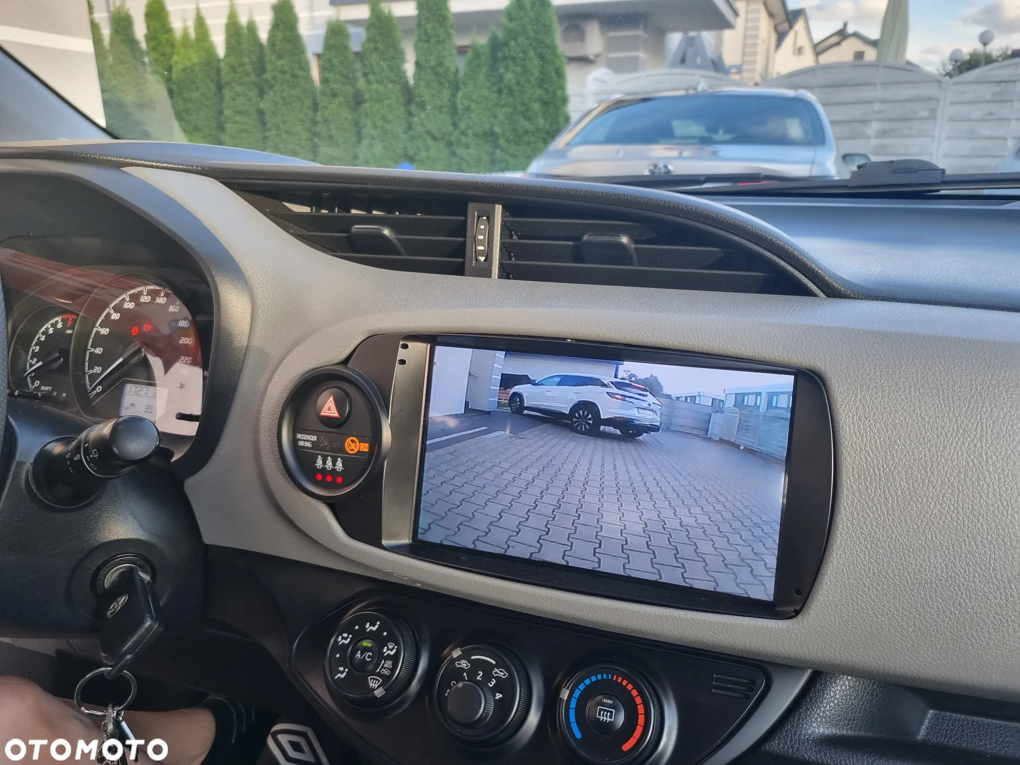 Toyota Yaris 1.5 Active - 8