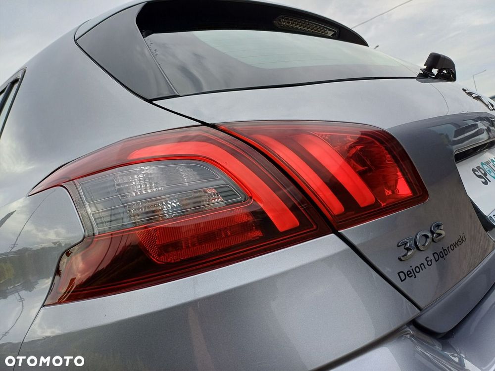 Peugeot 308 - 10