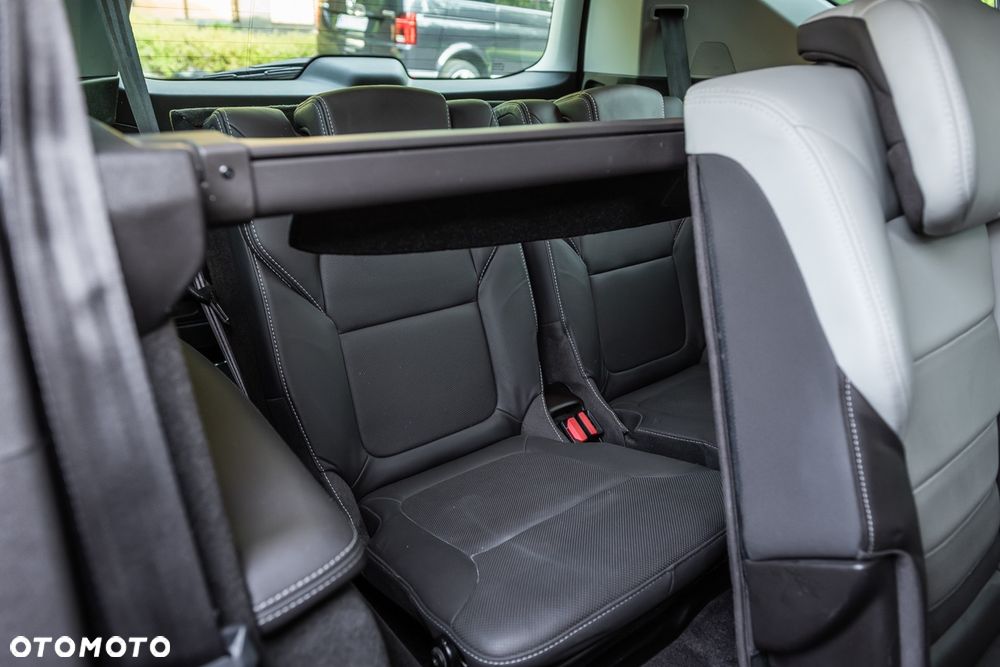 Renault Espace 1.6 dCi Energy Initiale Paris EDC 7os - 12