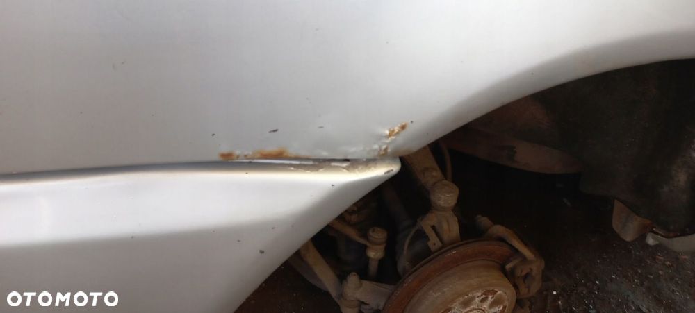 BŁOTNIK TYLNY PRAWY MERCEDES-BENZ ML I W163 - 2