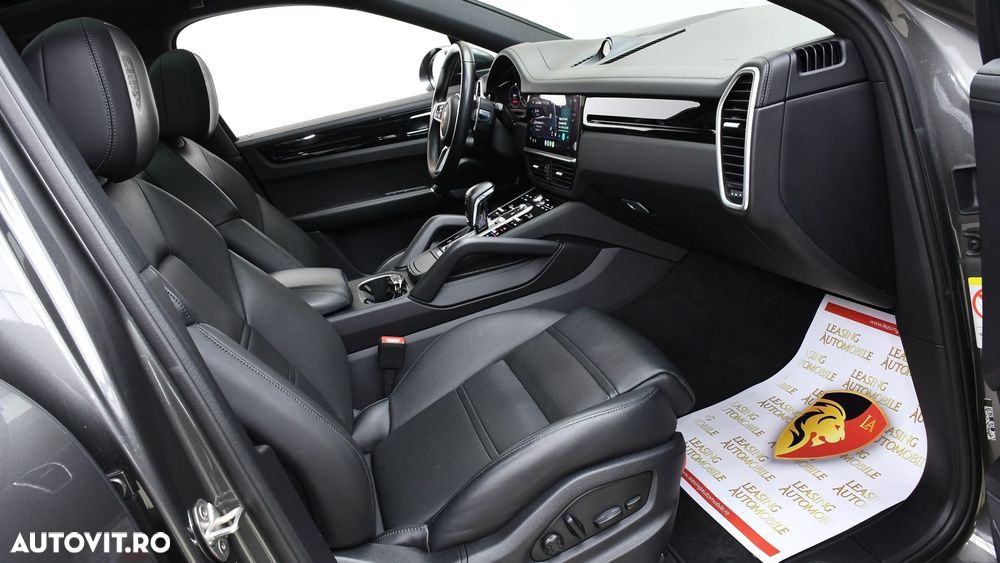 Porsche Cayenne Coupe E-Hybrid Tiptronic S Platinum Edition - 11