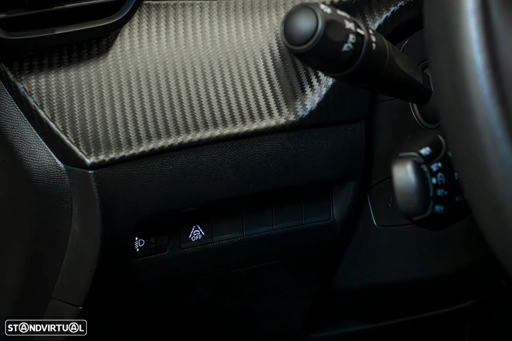 Peugeot e-208 Active - 19