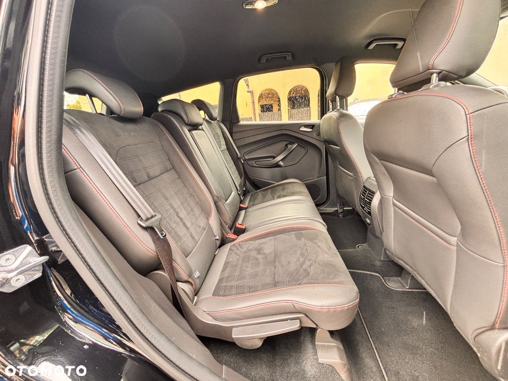 Ford Kuga - 21