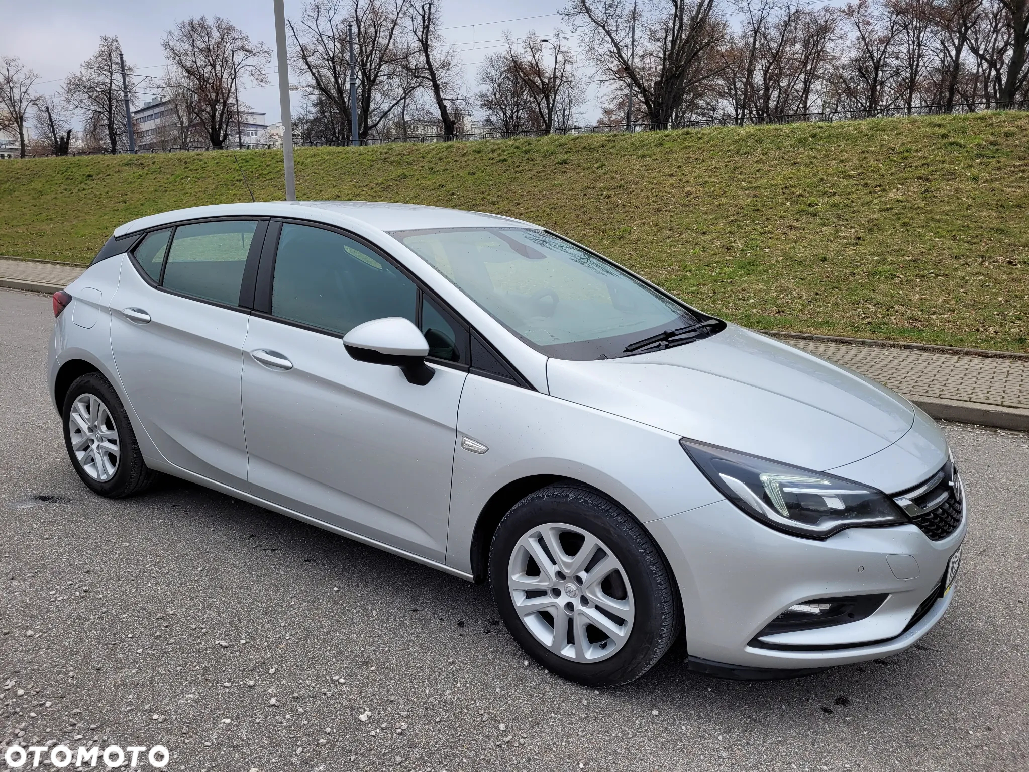 Opel Astra V 1.6 CDTI Enjoy S&S - 2