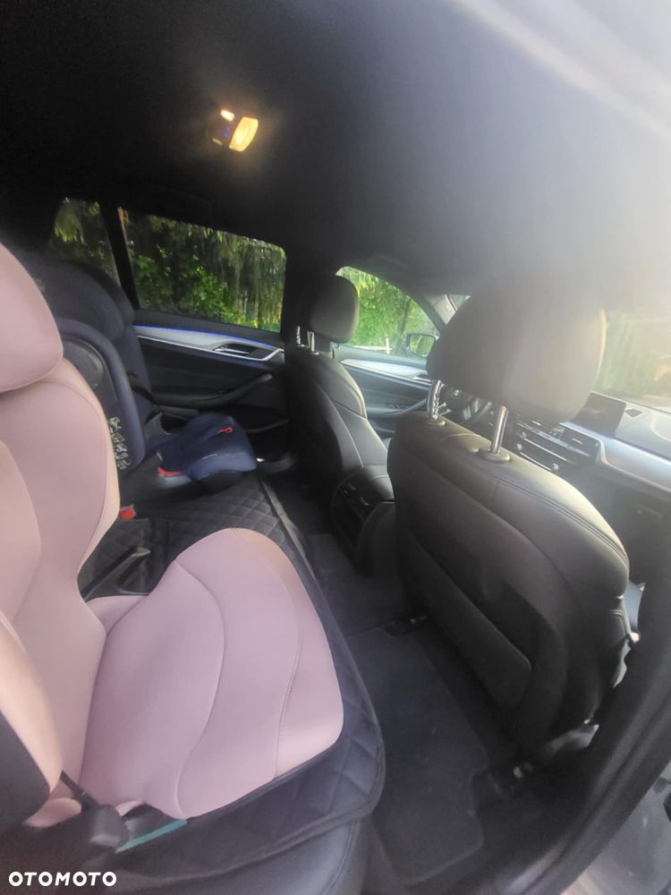 BMW Seria 5 530i M Sport Edition - 13