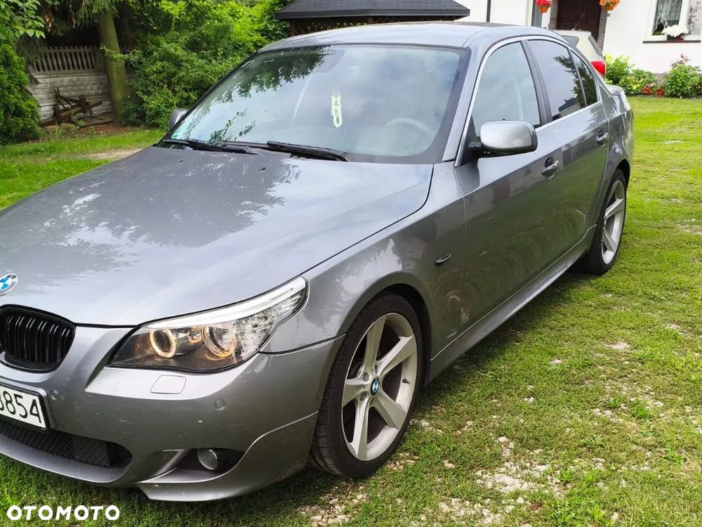 BMW Seria 5 525d - 2