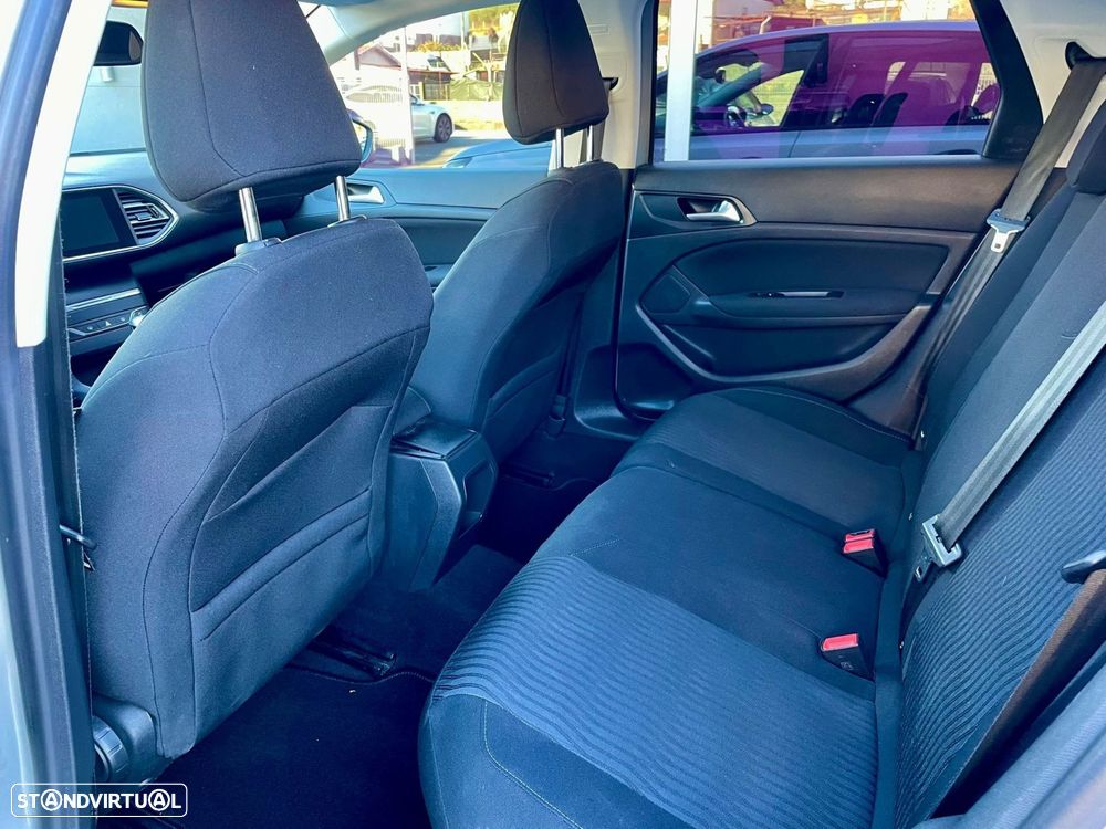 Peugeot 308 SW 1.6 BlueHDi Allure - 10