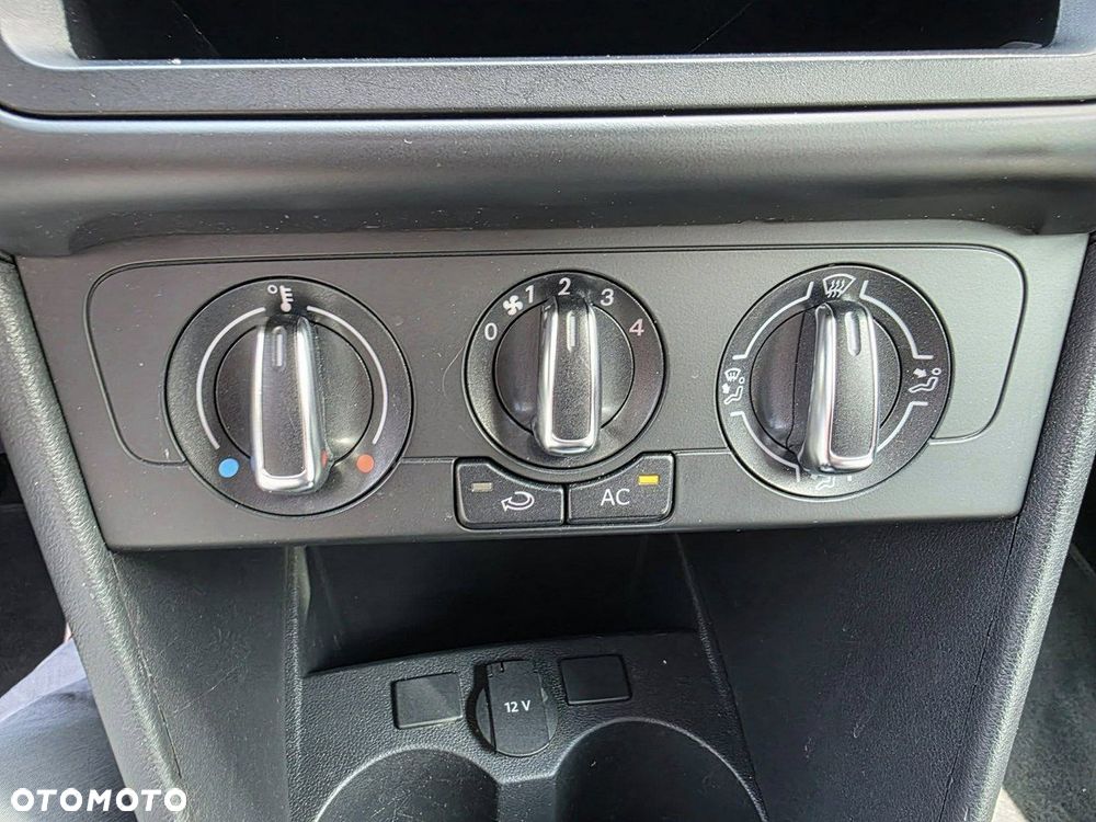 Volkswagen Polo 1.6 TDI Blue Motion Technology Trendline - 19