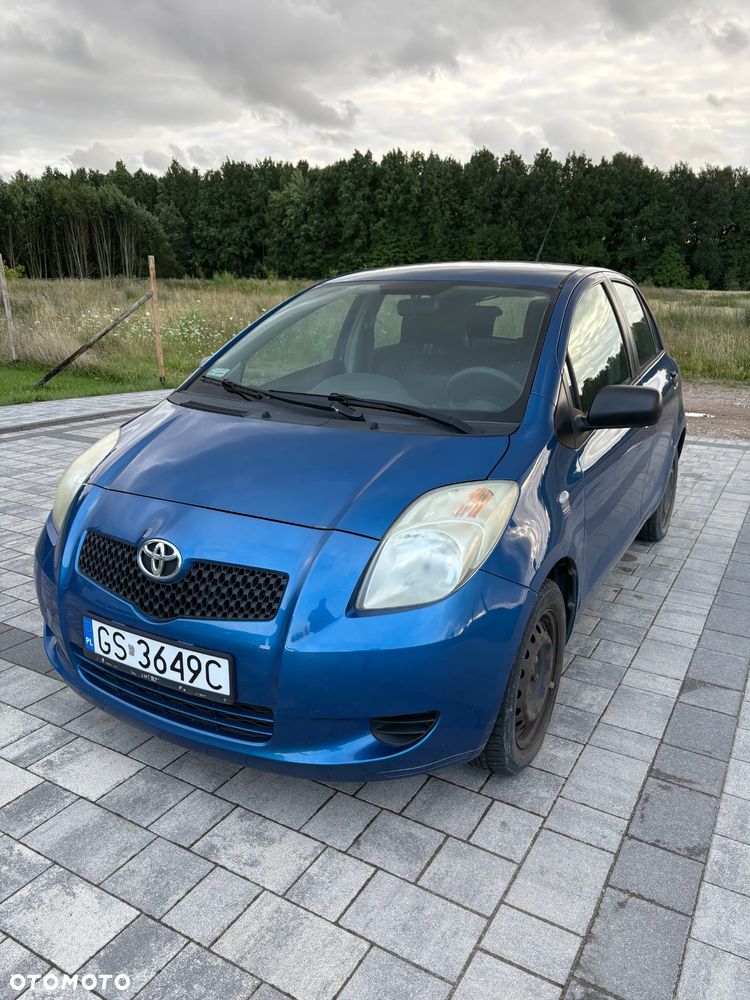 Toyota Yaris 1.0 Luna A/C - 1