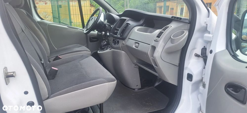 Opel Vivaro - 6