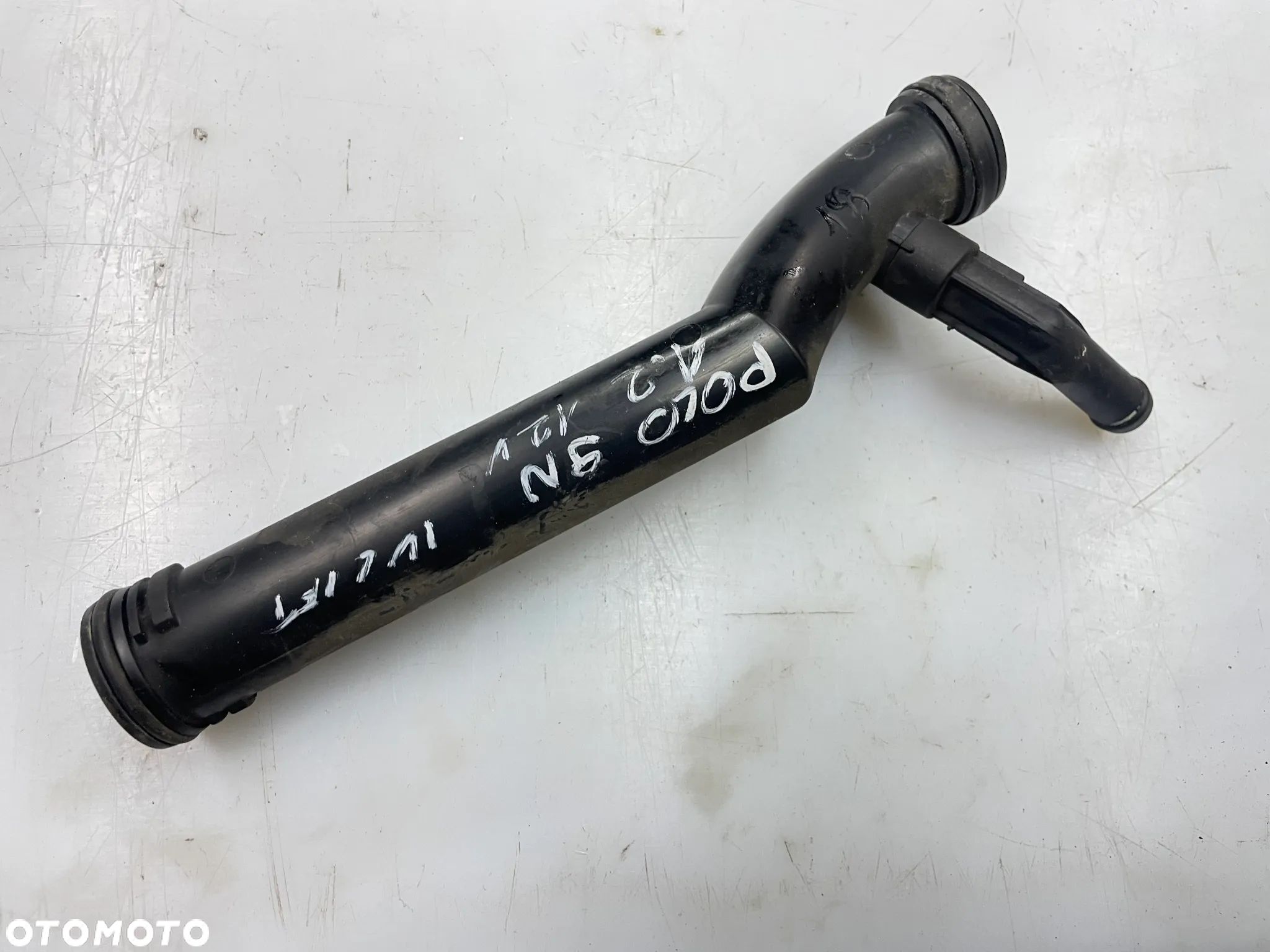 Przewód rurka wody vw Polo 9N Skoda Fabia I 1.2 12V 03E121065A - 1