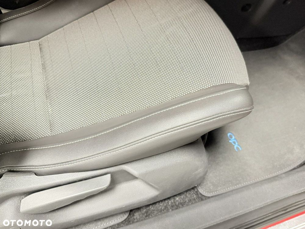 Opel Corsa 1.6 Turbo OPC - 20