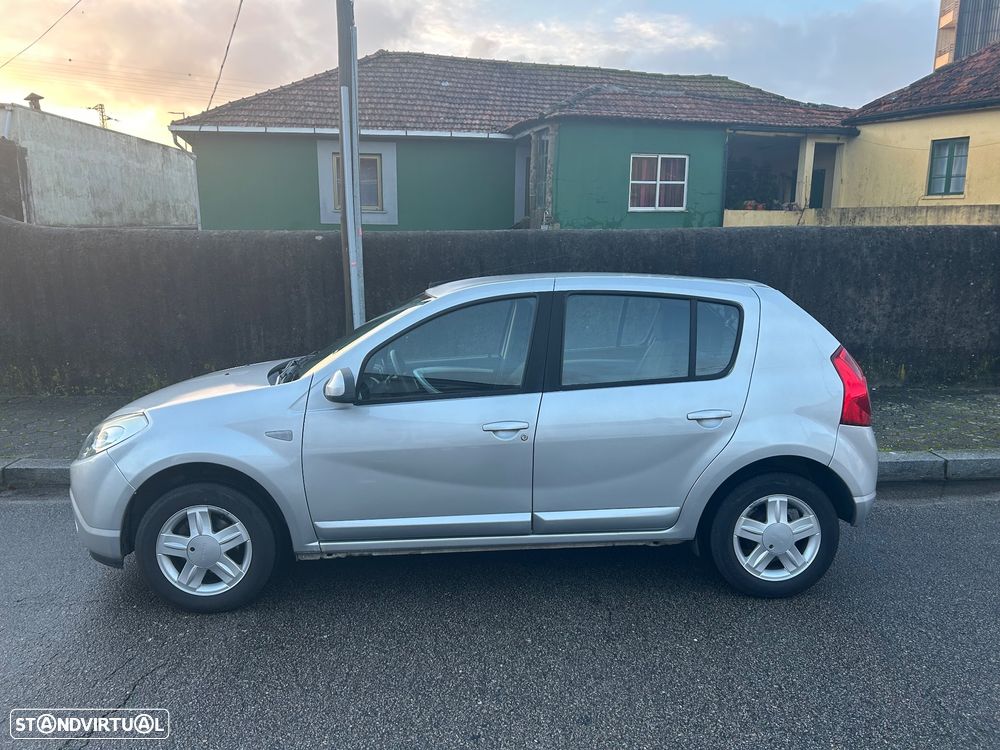 Dacia Sandero 1.2 16V Comfort - 5