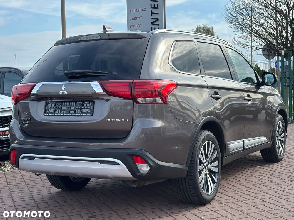 Mitsubishi Outlander 2.0 2WD CVT Active+ - 8