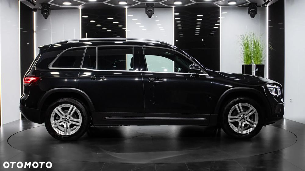 Mercedes-Benz GLB 200 7G-DCT - 8