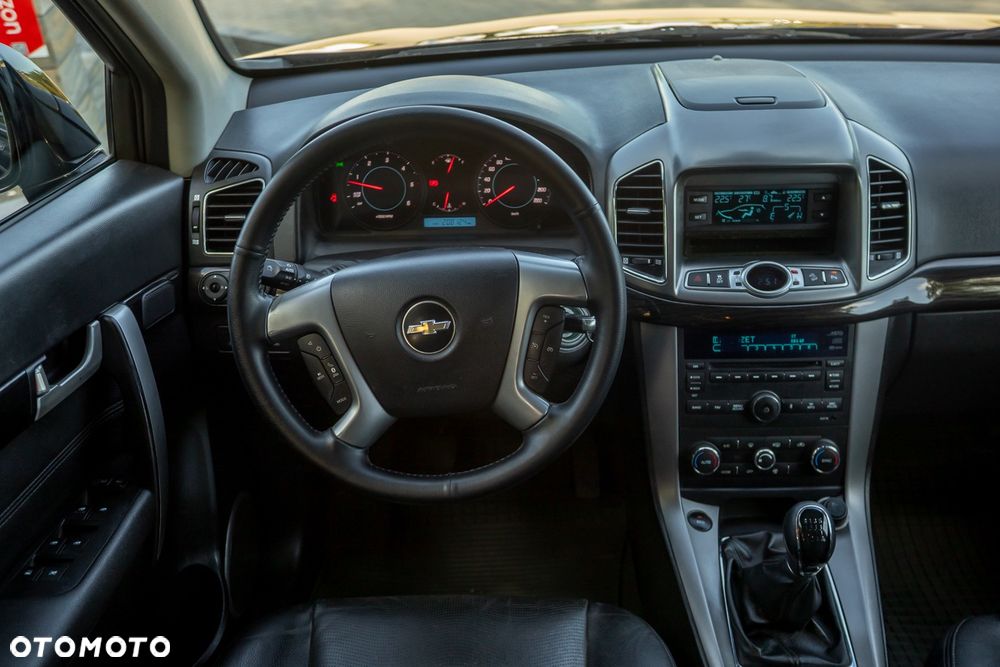 Chevrolet Captiva 2.2 4WD LT+ - 19