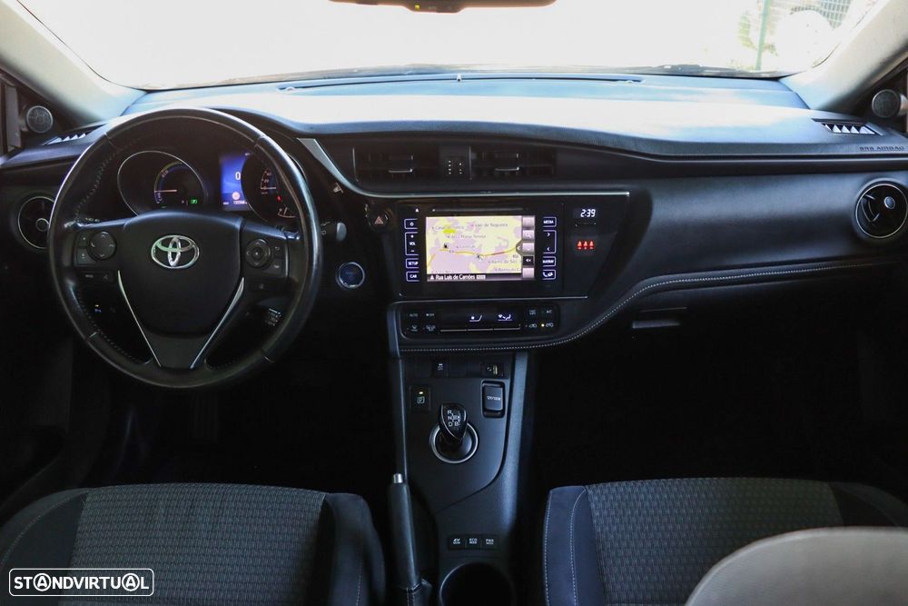 Toyota Auris Touring Sports 1.8 HSD Comfort +P.Techno+P.Sport - 8