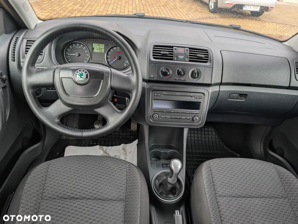 Skoda Fabia - 6