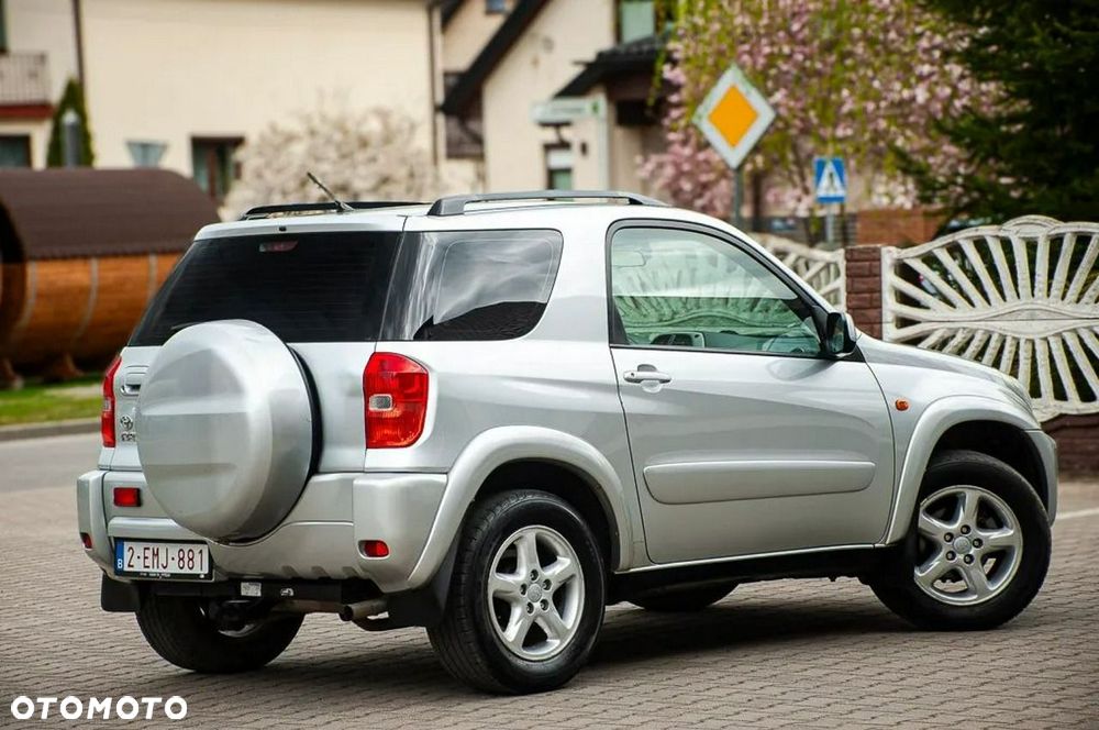 Toyota RAV4 2.0 VVT-i Sol - 25