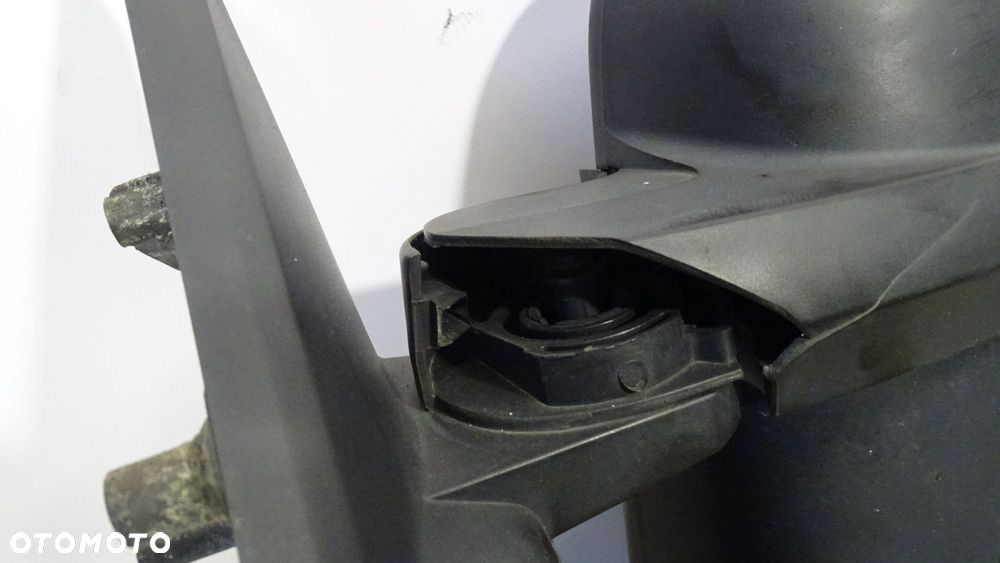 LUSTERKO LEWE ELEKTRYCZNE FIAT DUCATO III 2.3 - 7