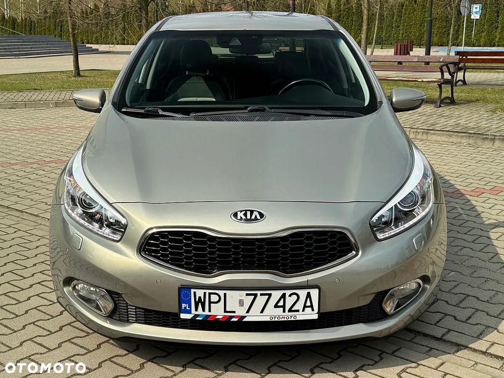Kia Ceed 1.6 GDI Platinum Edition - 7