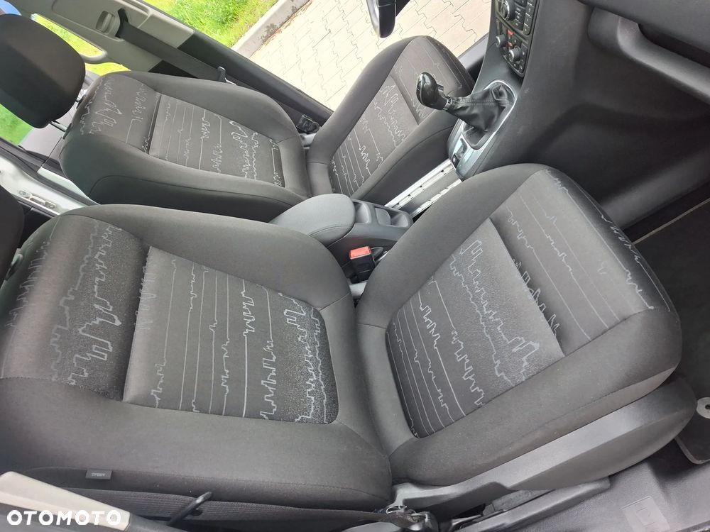 Opel Meriva 1.4 T Cosmo - 16