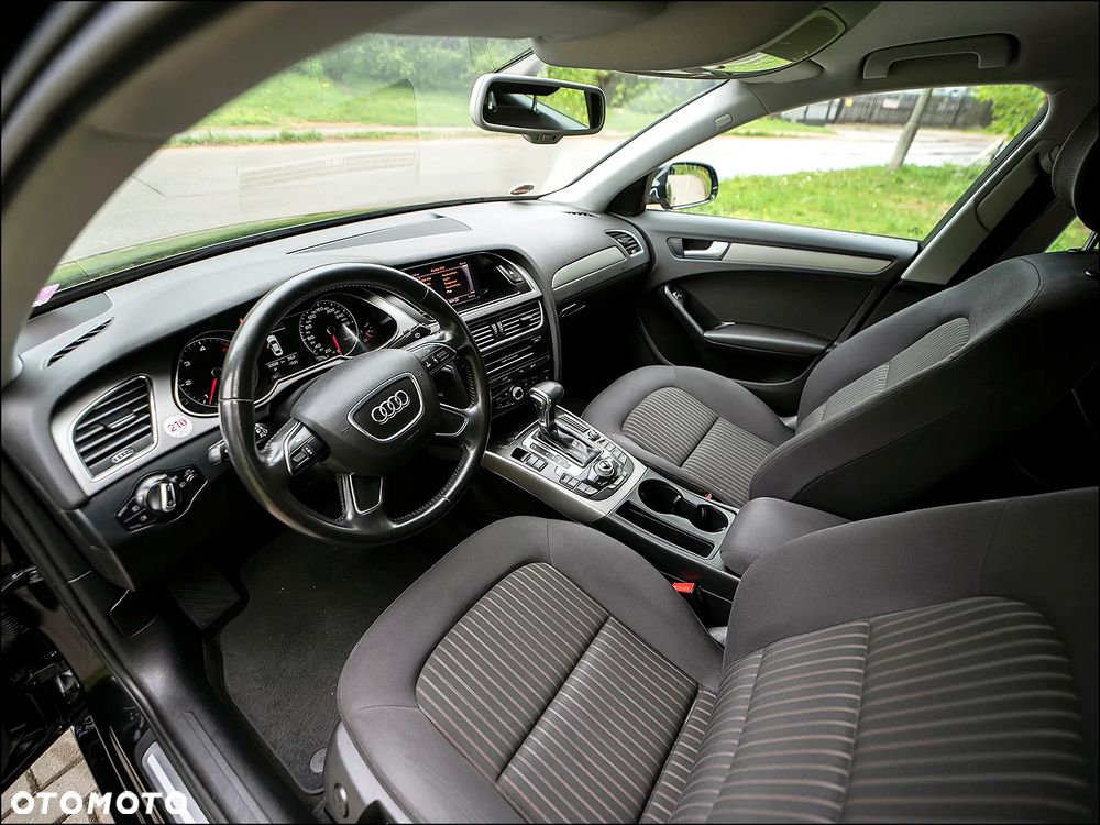 Audi A4 Limousine - 6