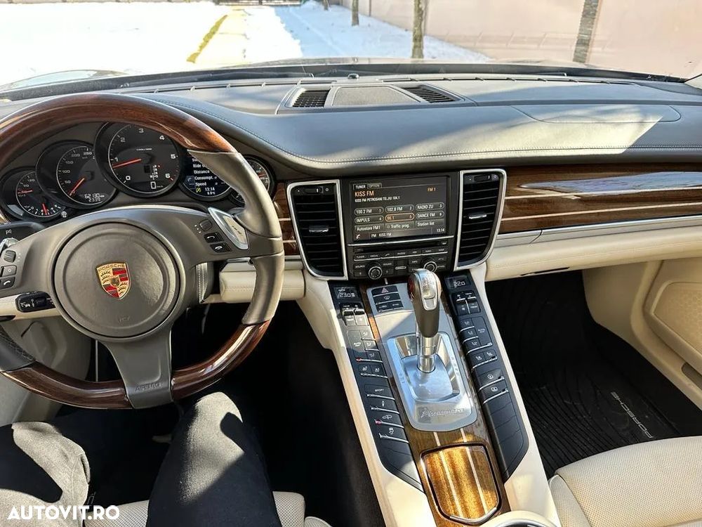 Porsche Panamera 3.0 Tiptronic S - 6