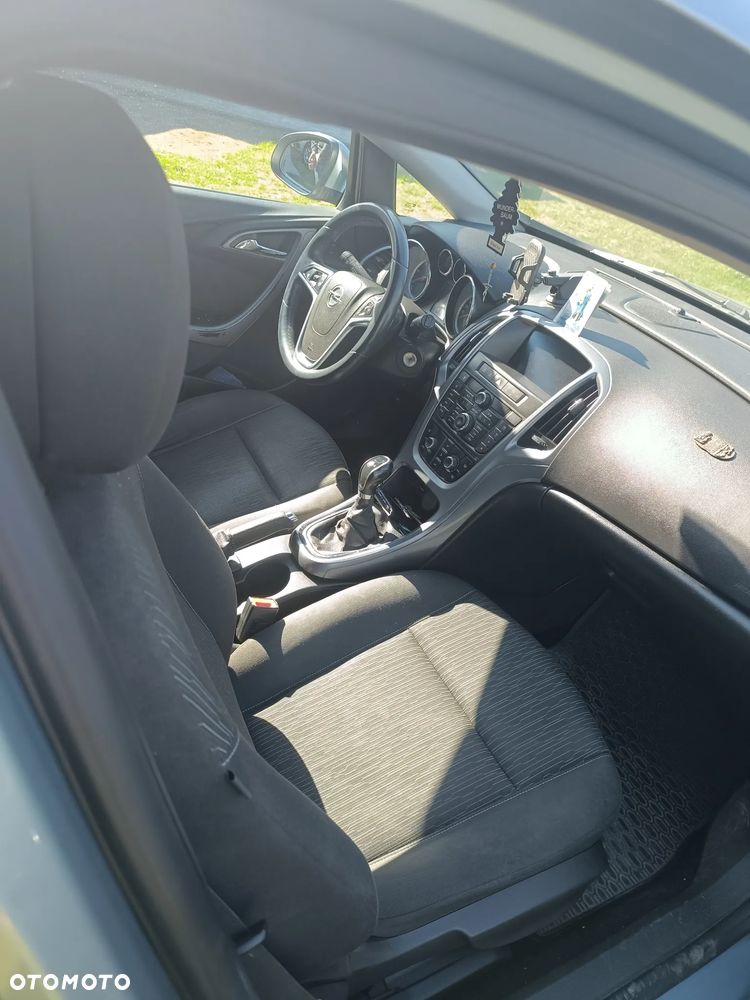 Opel Astra - 9